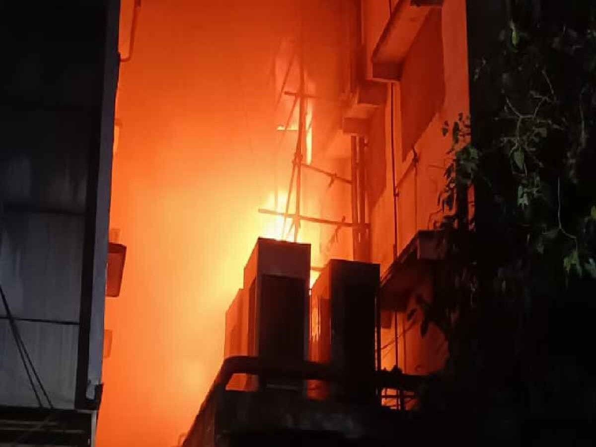 Kolkata: ହୋଟେଲରେ ଭୟଙ୍କର ଅଗ୍ନିକାଣ୍ଡ, ୪ ଜଣ ଓଡ଼ିଆ ସମେତ ୧୪ ମୃତ