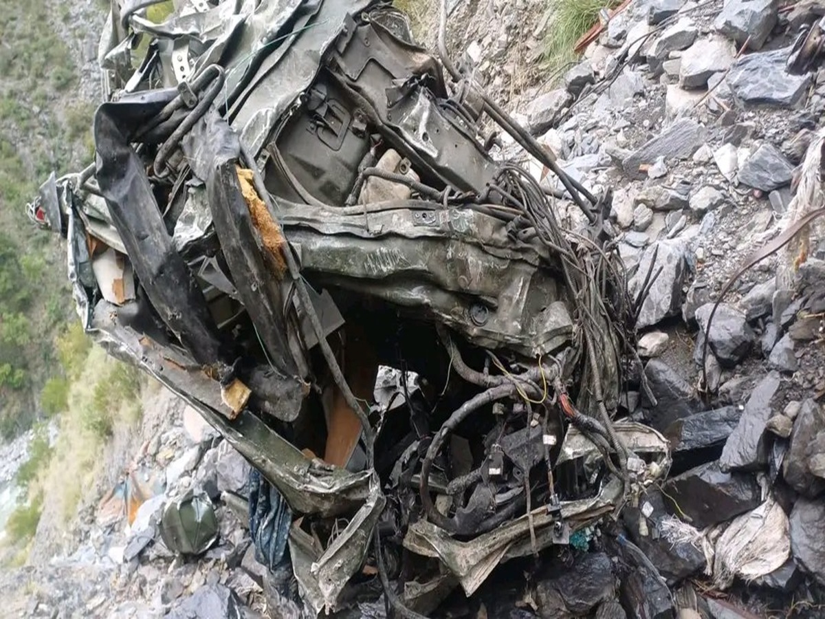 3 Army soldiers killed 3 Army soldiers killed