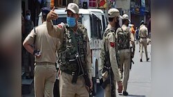 IND-PAK War: गलत जानकारी देने पर होगी जेल, श्रीनगर में एक्शन में आई पुलिस