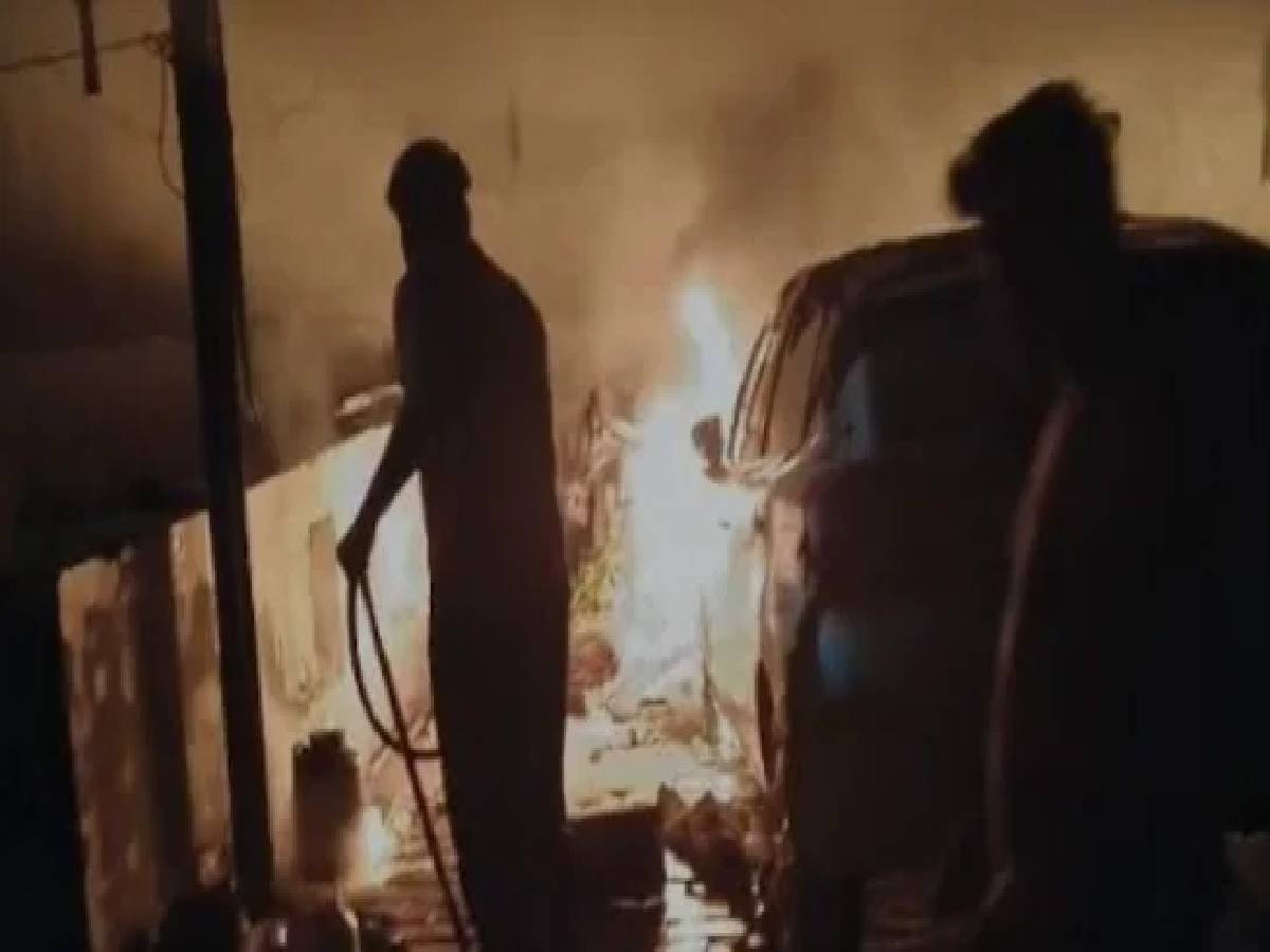 पंजाब में पाकिस्तान के ड्रोन हमले से तीन लोग घायल, फिरोजपुर बना निशाना पंजाब में पाकिस्तान के ड्रोन हमले से तीन लोग घायल, फिरोजपुर बना निशाना