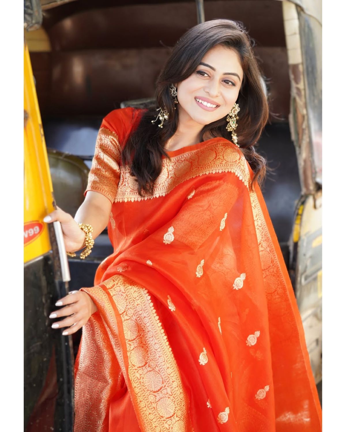 सपोर्ट कर विश्नास दिलाना होगा