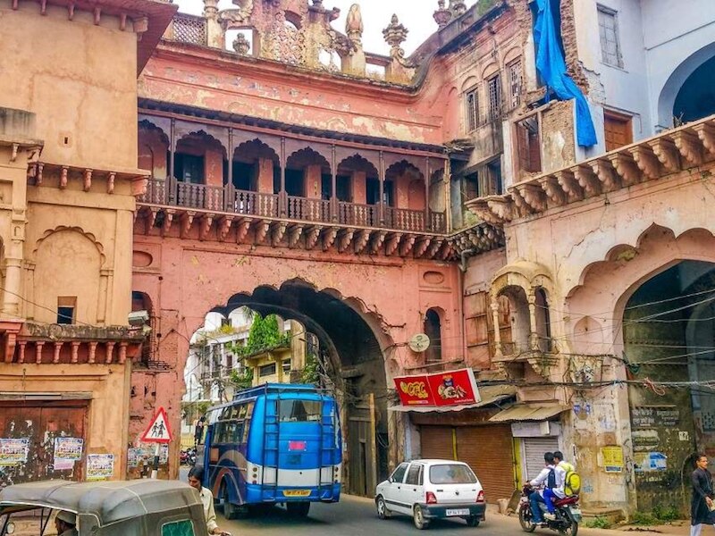 bhopal capital of madhya pradesh became independent two years after ...