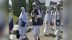 Hajj 2025 के लिए श्रीनगर से दूसरा जत्था हुआ रवाना, J&K से जाएंगे 3,622 मुसाफिर
