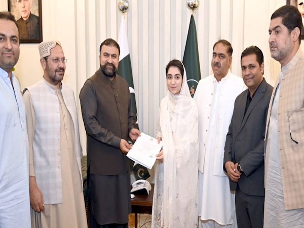 कशिश चौधरी बनी बलूचिस्तान की पहली हिन्दू महिला कमिश्नर; माइनॉरिटी का होता है दमन