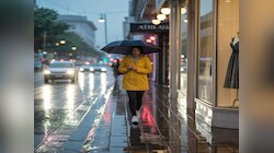 Delhi NCR Weather: लोगों को मिलेगी गर्मी से राहत, बारिश को लेकर IMD ने दी गुडन्यूज