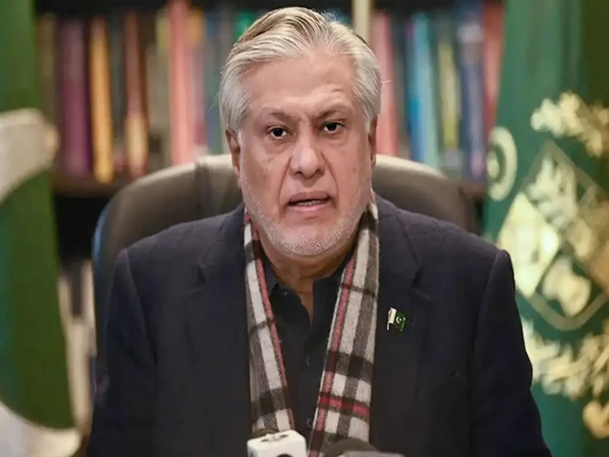 Pakistan के विदेश मंत्री ने किया बलंडर, जो तस्वीर दिखाई वह निकली AI जनरेटेड Pakistan के विदेश मंत्री ने किया बलंडर, जो तस्वीर दिखाई वह निकली AI जनरेटेड