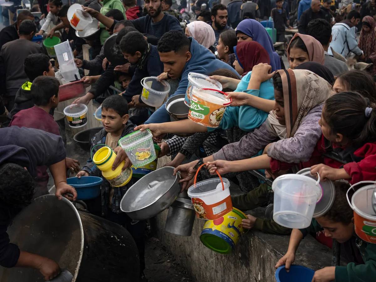 तीन महीने की नाकाबंदी के बाद गाजा को मिलेगी राहत, नेतन्याहू का बड़ा फैसला तीन महीने की नाकाबंदी के बाद गाजा को मिलेगी राहत, नेतन्याहू का बड़ा फैसला