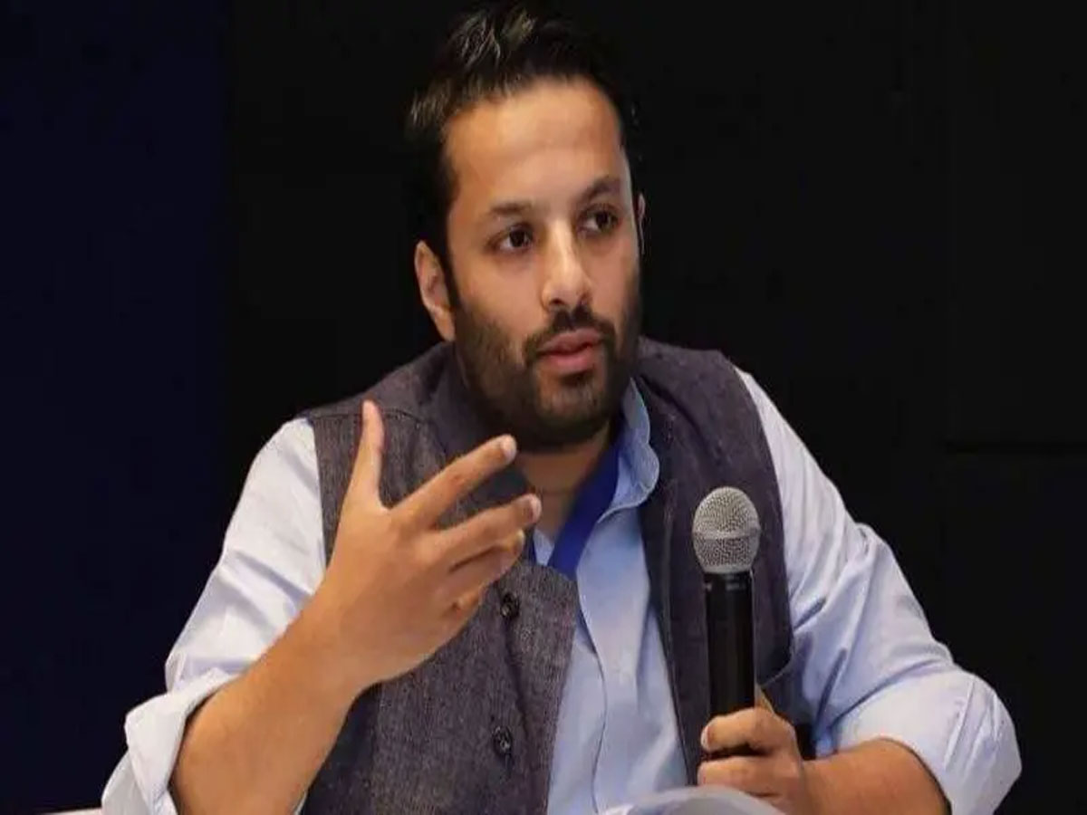 अशोका यूनिवर्सिटी के प्रोफेसर अली खान पहुंचे सुप्रीम कोर्ट, जानें किस दिन होगी सुनवाई अशोका यूनिवर्सिटी के प्रोफेसर अली खान पहुंचे सुप्रीम कोर्ट, जानें किस दिन होगी सुनवाई