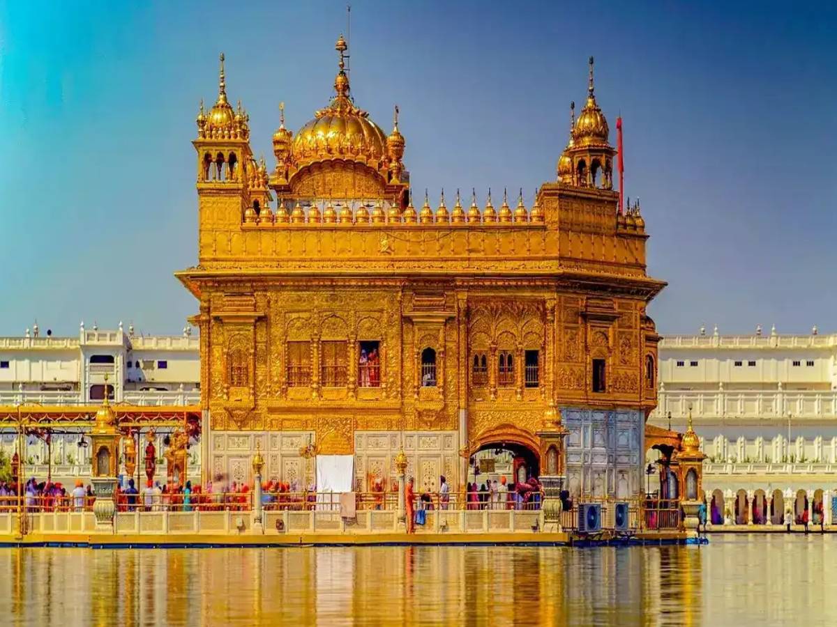 सिखों के इस मंदिर को पाकिस्तान ने बनाया था निशाना, SGPC चीफ ने कहा मैं नहीं मानता... सिखों के इस मंदिर को पाकिस्तान ने बनाया था निशाना, SGPC चीफ ने कहा मैं नहीं मानता...