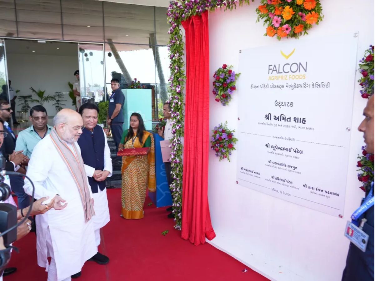 Odisha News: ପୁଣି ଏକ ‘ଆଳୁ’ ଯନ୍ତ୍ରଣା: ଶିଳ୍ପପତି ଗଲେ ଗୁଜରାଟ Odisha News: ପୁଣି ଏକ ‘ଆଳୁ’ ଯନ୍ତ୍ରଣା: ଶିଳ୍ପପତି ଗଲେ ଗୁଜରାଟ