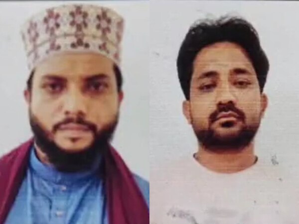 सोशल मीडिया पर ब्लैकमेल करने वाले आरोपी