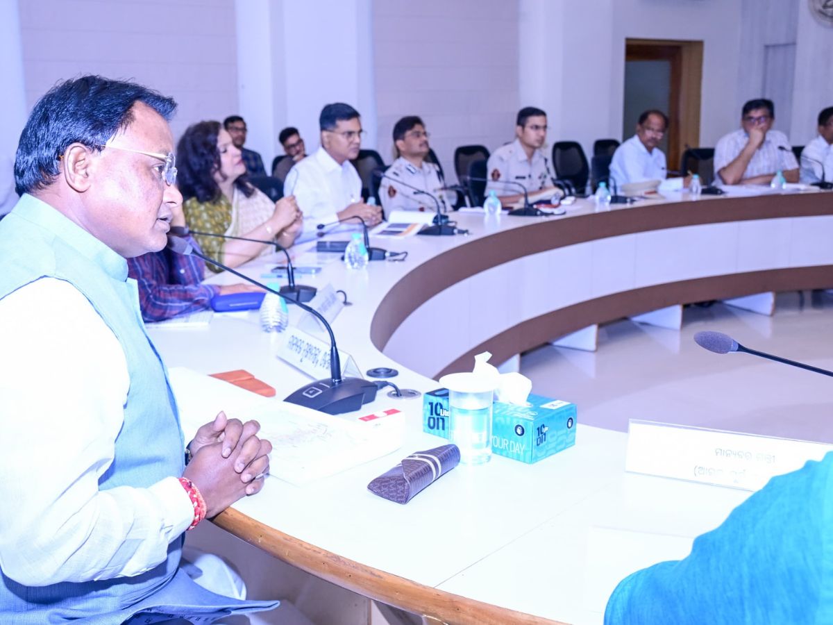 ପୂର୍ତ୍ତ ବିଭାଗ କାର୍ଯ୍ୟର ସମୀକ୍ଷା କଲେ ମୁଖ୍ୟମନ୍ତ୍ରୀ ପୂର୍ତ୍ତ ବିଭାଗ କାର୍ଯ୍ୟର ସମୀକ୍ଷା କଲେ ମୁଖ୍ୟମନ୍ତ୍ରୀ