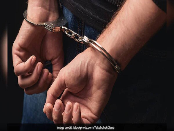  दिल्ली पुलिस ने नौ बांग्लादेशी को किया गिरफ्तार, बैन हुआ ऐप किया था इंस्टाल