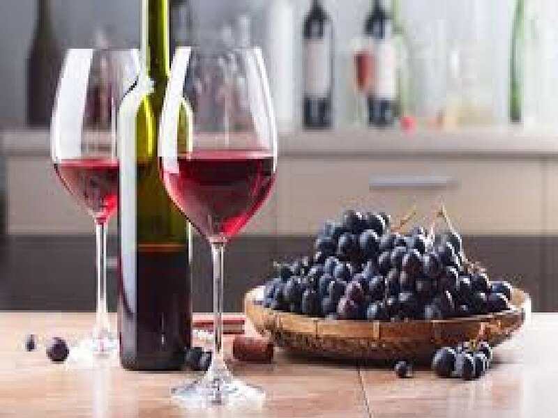 डिप्लोमैटिक स्टॉफ को शराब की थी इजाजत 