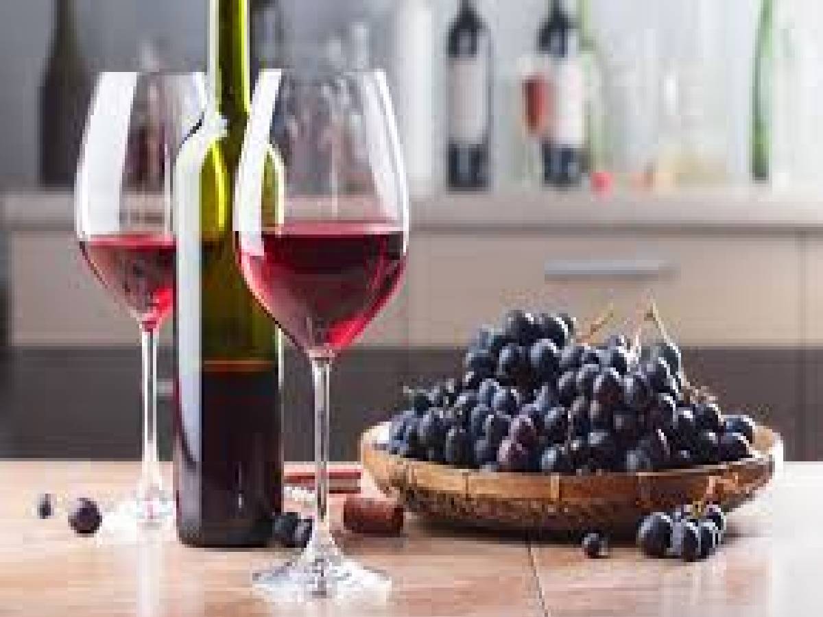 डिप्लोमैटिक स्टॉफ को शराब की थी इजाजत