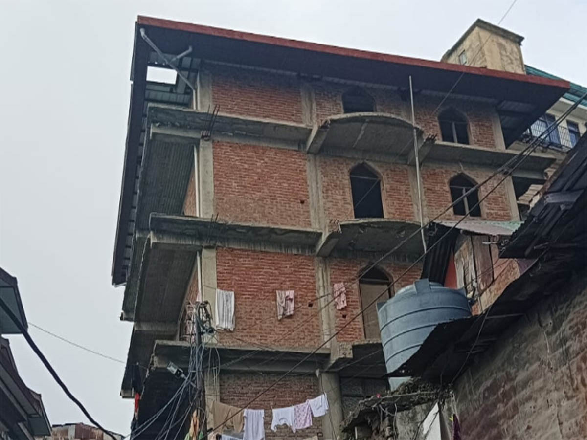 Sanjauli Hearing: क्या तोड़ी जाएगी शिमला की संजौली मस्जिद? आज आ सकता है बड़ा फैसला Sanjauli Hearing: क्या तोड़ी जाएगी शिमला की संजौली मस्जिद? आज आ सकता है बड़ा फैसला