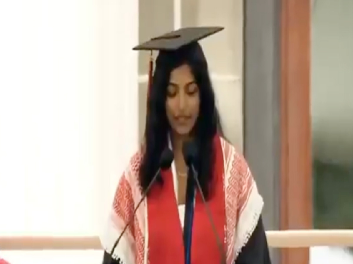 MIT में दी हिला देने वाली स्पीच, कौन है भारतीय गाजा के लिए बोलने वाली मेघा? MIT में दी हिला देने वाली स्पीच, कौन है भारतीय गाजा के लिए बोलने वाली मेघा?