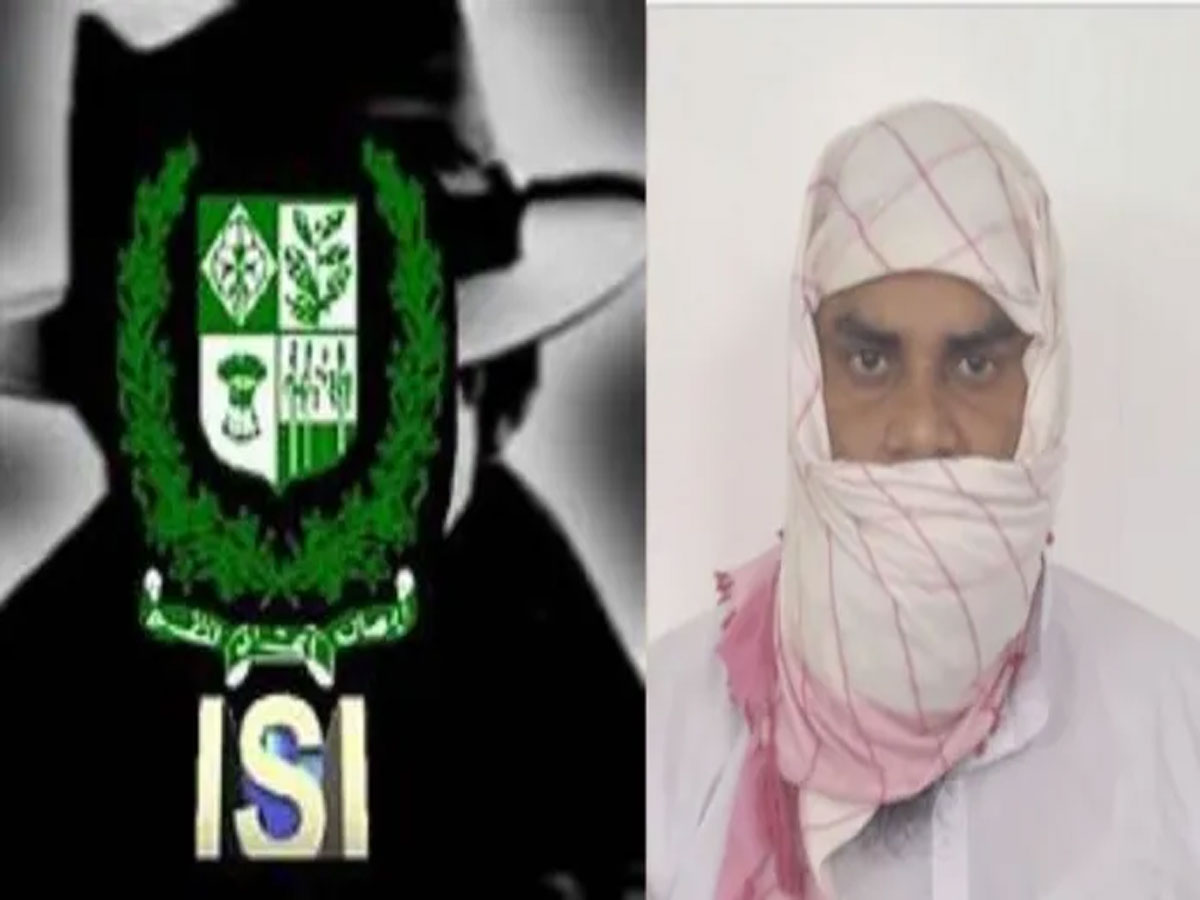 पाकिस्तानी खुफिया एजेंसियों को सिम सप्लाई करता था हसीन, दिल्ली पुलिस ने किया गिरफ्तार पाकिस्तानी खुफिया एजेंसियों को सिम सप्लाई करता था हसीन, दिल्ली पुलिस ने किया गिरफ्तार