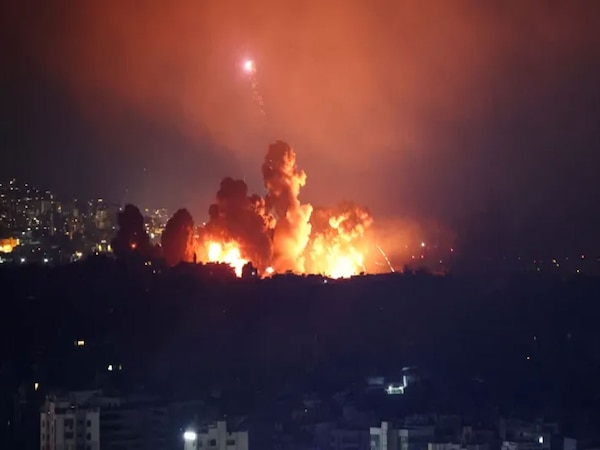 इजरायली हमले से एक बार फिर दहला सीरिया, जानें IDF ने कहां-कहां की बमबारी