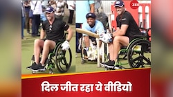 व्हीलचेयर पर बैठे और...विकलांगों संग क्रिकेट खेलने लगे डिविलियर्स, फैंस बोले- Legend