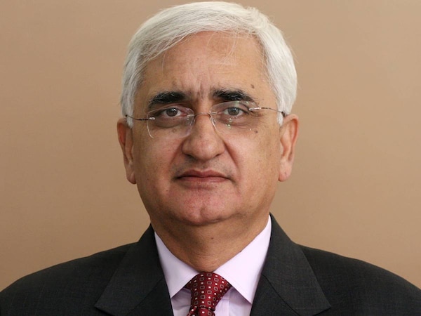 कौन थे ईरान में इस्लामिक क्रांति के हीरो; जिनको भारत के मुसलमान भी कर रहे हैं याद