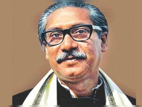  शेख मुजीबुर्रहमान बांग्लादेश के राष्ट्रपिता नहीं; मोहम्मद यूनुस बदल रहे अपने देश का इतिहास