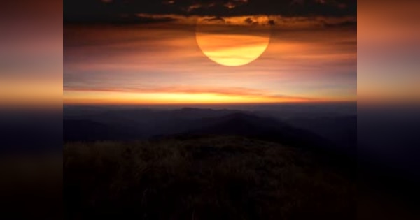 वो कौनसा देश जहां आधी रात को निकल आता है सूरज? गर्मी में केवल सवेरा और ठंड में अंधेरा...क्या ये जगह भारत में तो नहीं