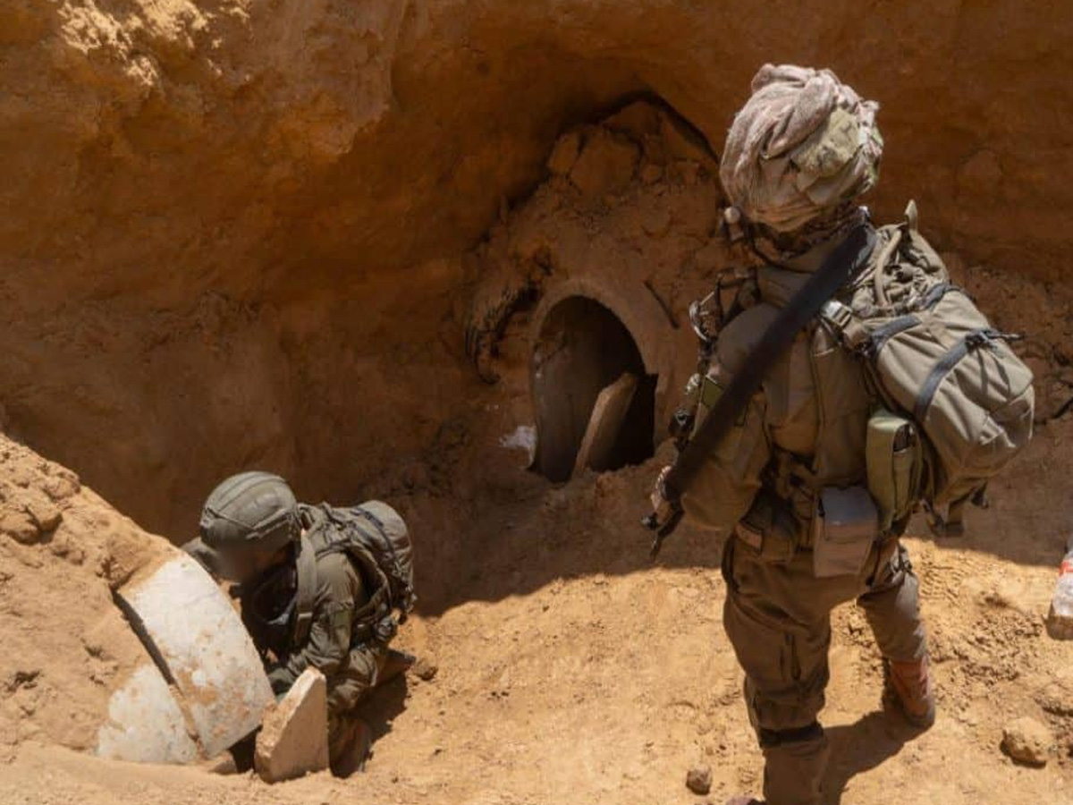 Israel ने Gaza से रिकवर की कपल होस्टेज की लाशें, ऐसे हुई थी दोनों की मौत Israel ने Gaza से रिकवर की कपल होस्टेज की लाशें, ऐसे हुई थी दोनों की मौत