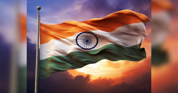 भारत में पहली बार कब फहराया गया था तिरंगा, 117 सालों में कितनी बार बदला जा चुका है राष्ट्रीय ध्वज?