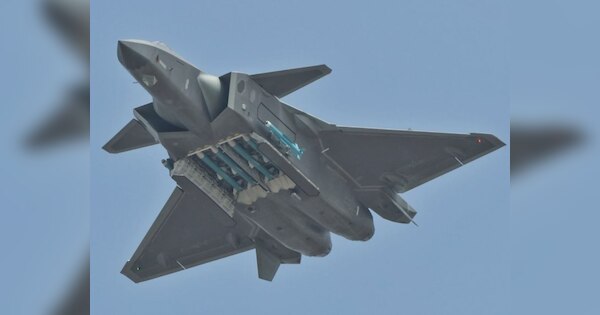 चीन का ये जेट बस नाम का 'फाइटर', पाक ने 50% कीमत में खरीदा तो भी होगा 100% नुकसान!