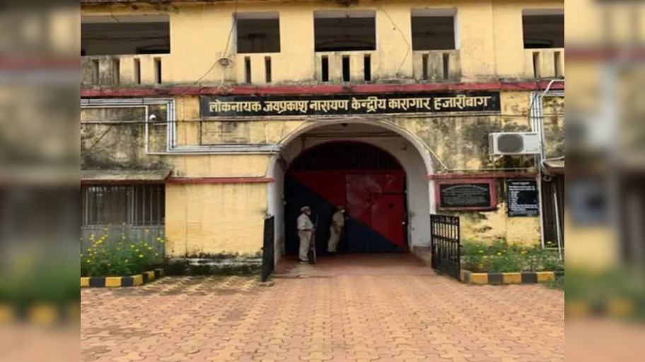 डिटेंशन सेंटर से फरार हो गए अवैध बांग्लादेशी, हाथ मालती रह गई सुरक्षा में लगी पुलिस