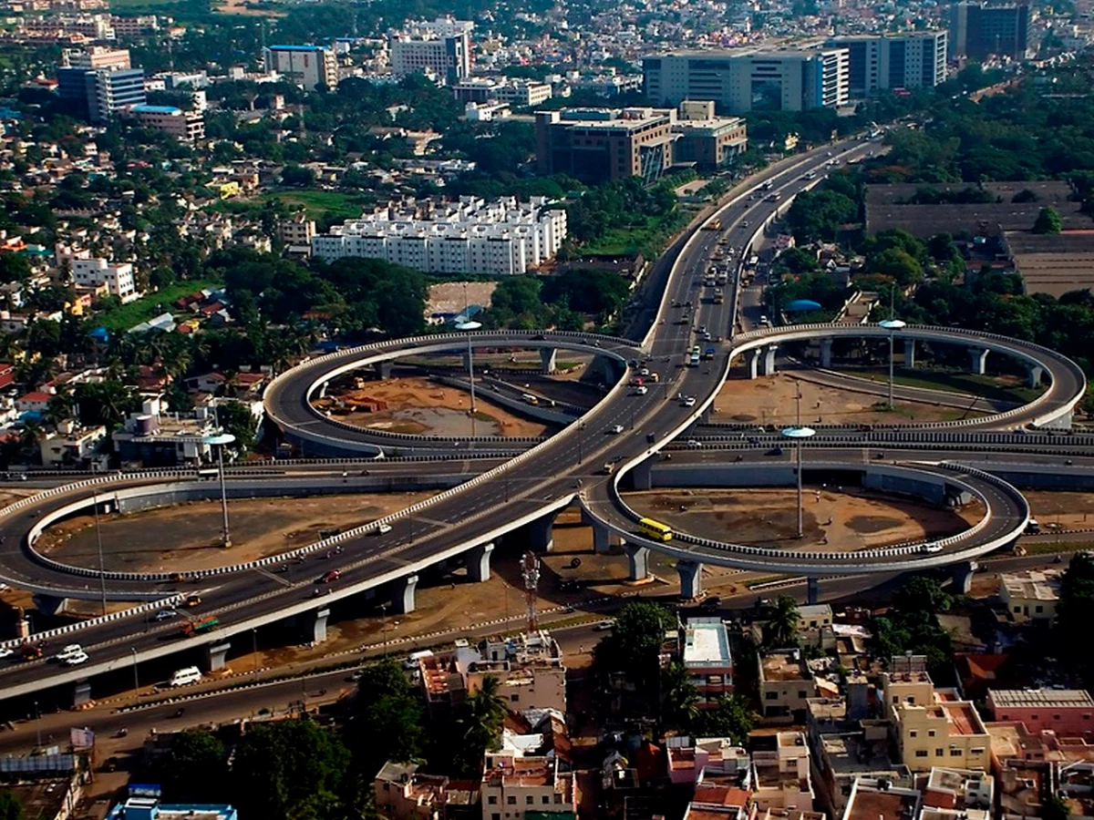 ये है भारत का सबसे लंबा फ्लाइओवर, लंबाई इतनी कि सड़क खत्म होने का नहीं लेती नाम!