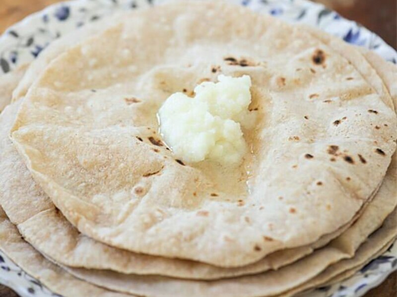 how to make soft roti on tawa soft roti kaise banaye recipe | Soft Roti ...
