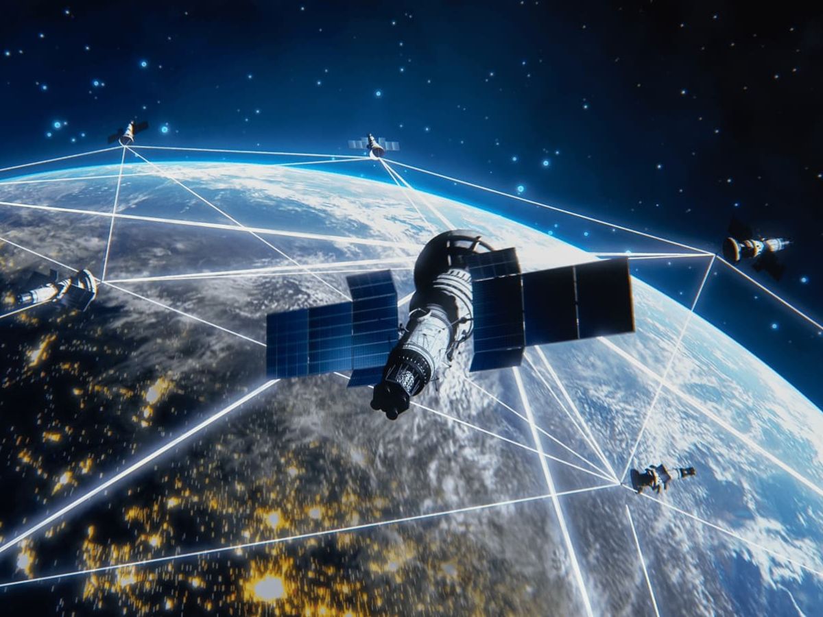 पाक-चीन की 'तीसरी आंख' पर रहेगी भारत की नजर, 2026 तक होगा स्पाई सैटेलाइट का तगड़ा नेटवर्क!