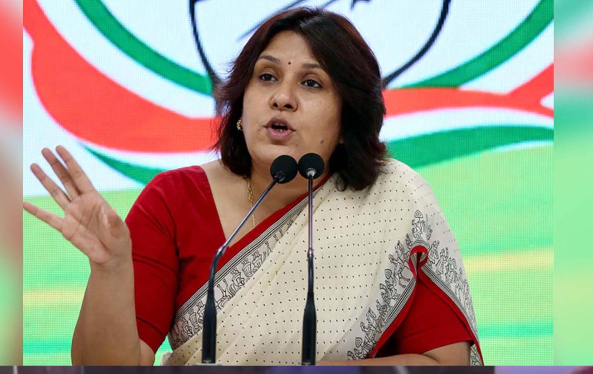 गाजा सीजफायर और ईरान-इजरायल संघर्ष के बहाने मोदी सरकार को ये क्या कह गईं कांग्रेस नेता ! गाजा सीजफायर और ईरान-इजरायल संघर्ष के बहाने मोदी सरकार को ये क्या कह गईं कांग्रेस नेता !