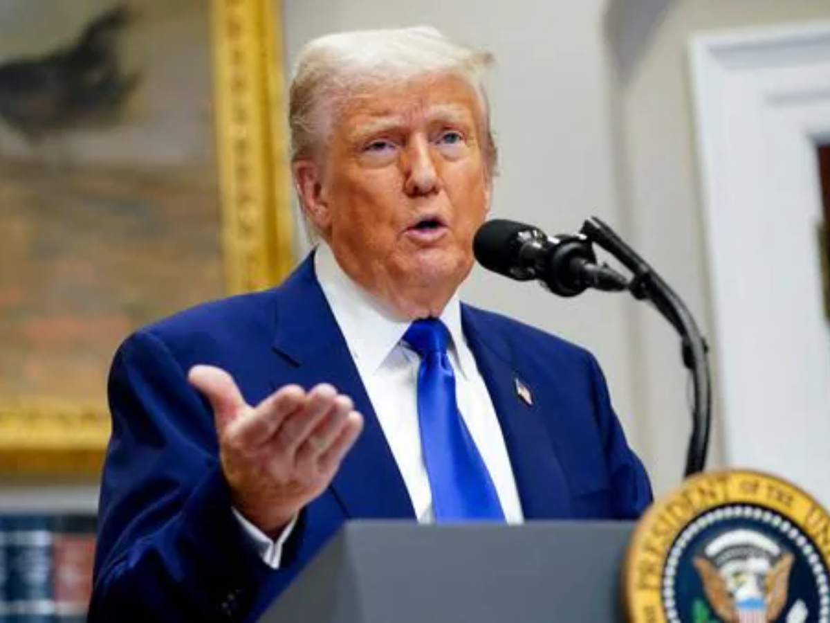 Iran Israel War: ईरान पर हमलों के बीच US ने दी धमकी; ट्रंप ने सुनाया तेहरान खाली करने का फरमान! Iran Israel War: ईरान पर हमलों के बीच US ने दी धमकी; ट्रंप ने सुनाया तेहरान खाली करने का फरमान!