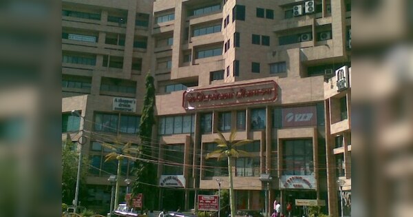 भारत का पहला शॉपिंग कॉम्पलेक्स, जिसने देखे दो-दो विश्व युद्ध और देश की आजादी