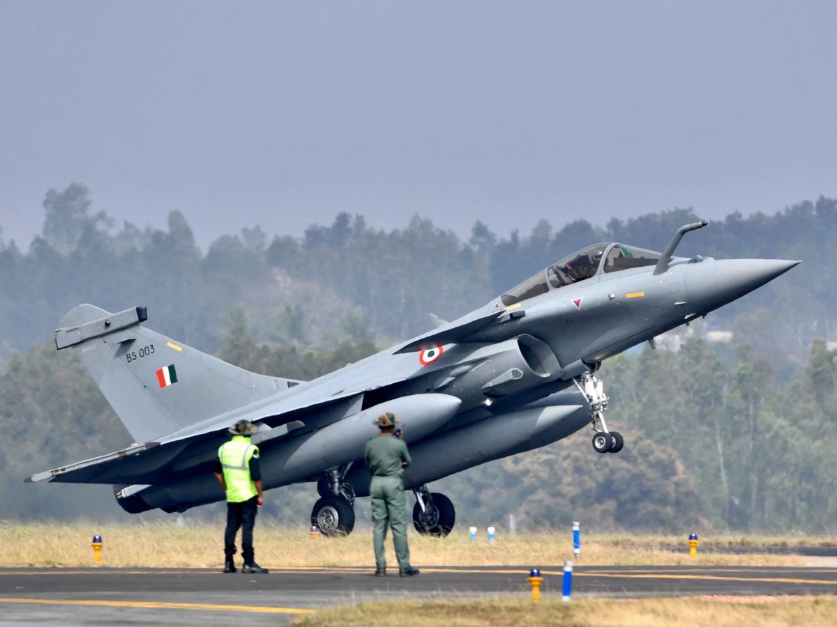 राफेल बनेगा 'सुपर जेट', इसमें जुड़ेंगे देसी हथियार! मगर 'सीक्रेट कोड' देने पर क्या बोली फ्रांसीसी कंपनी?