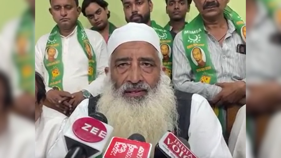 ओवैसी ने बिछाई यूपी विधानसभा की बिसात; AIMIM सभी जिलों में लड़ेगी पंचायत चुनाव, इन दलों की बढ़ी टेंशन