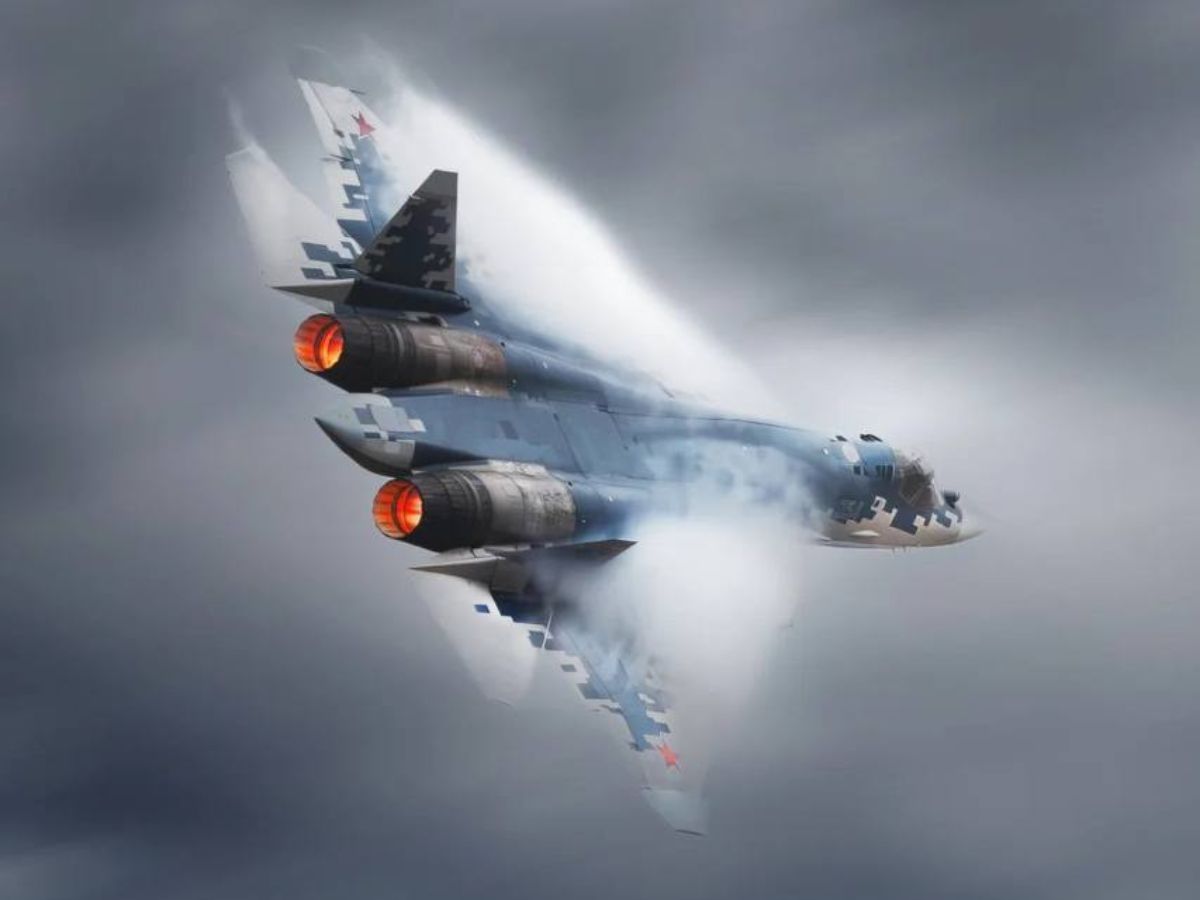 चीनी J-35 के दम पर फुदक रहा पाक, भारत को मिल जाए ये रूसी जेट तो याद दिला देगा खाला!