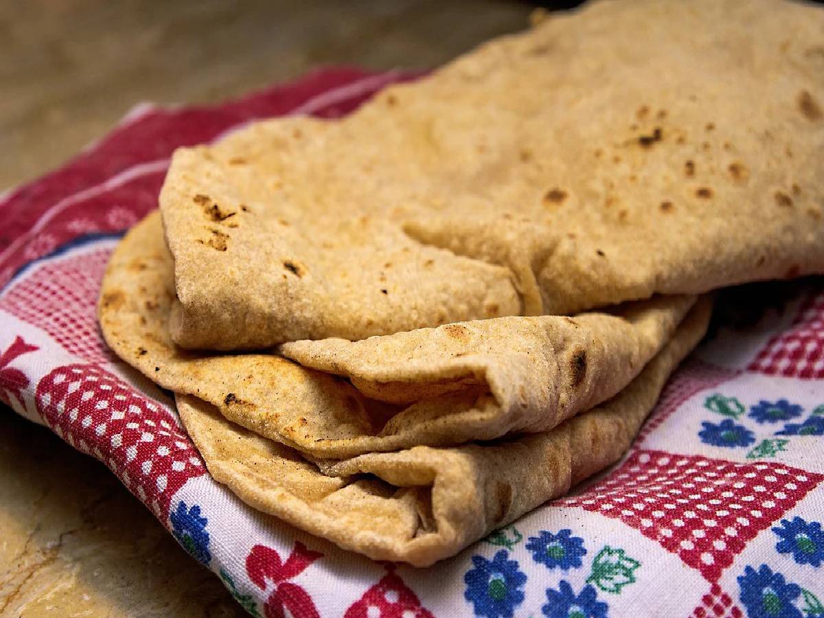Baasi Roti baasi roti benefits | बासी रोटी और दूध पीने के फायदे | Is it good to ...