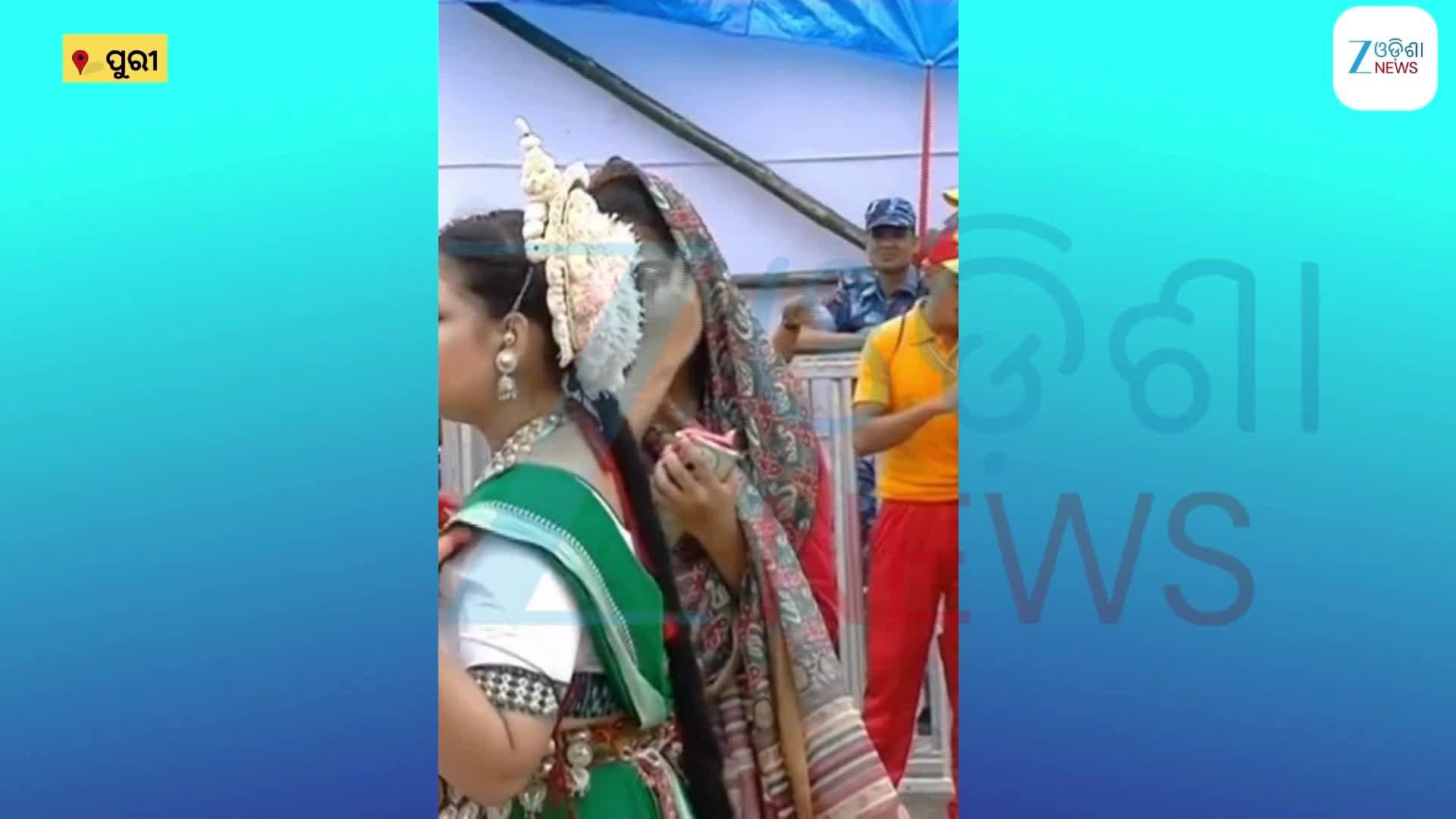 ରଥଯାତ୍ରା ସମୟରେ ନଜର ଆସିଲେ ଜ୍ୟୋତିଙ୍କ ବାନ୍ଧବୀ || youtuber Priyanka ...