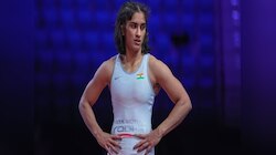 अंतरराष्ट्रीय खिलाड़ी व जुलाना की विधायक विनेश फोगाट बनीं मां, बेटे को दिया जन्म