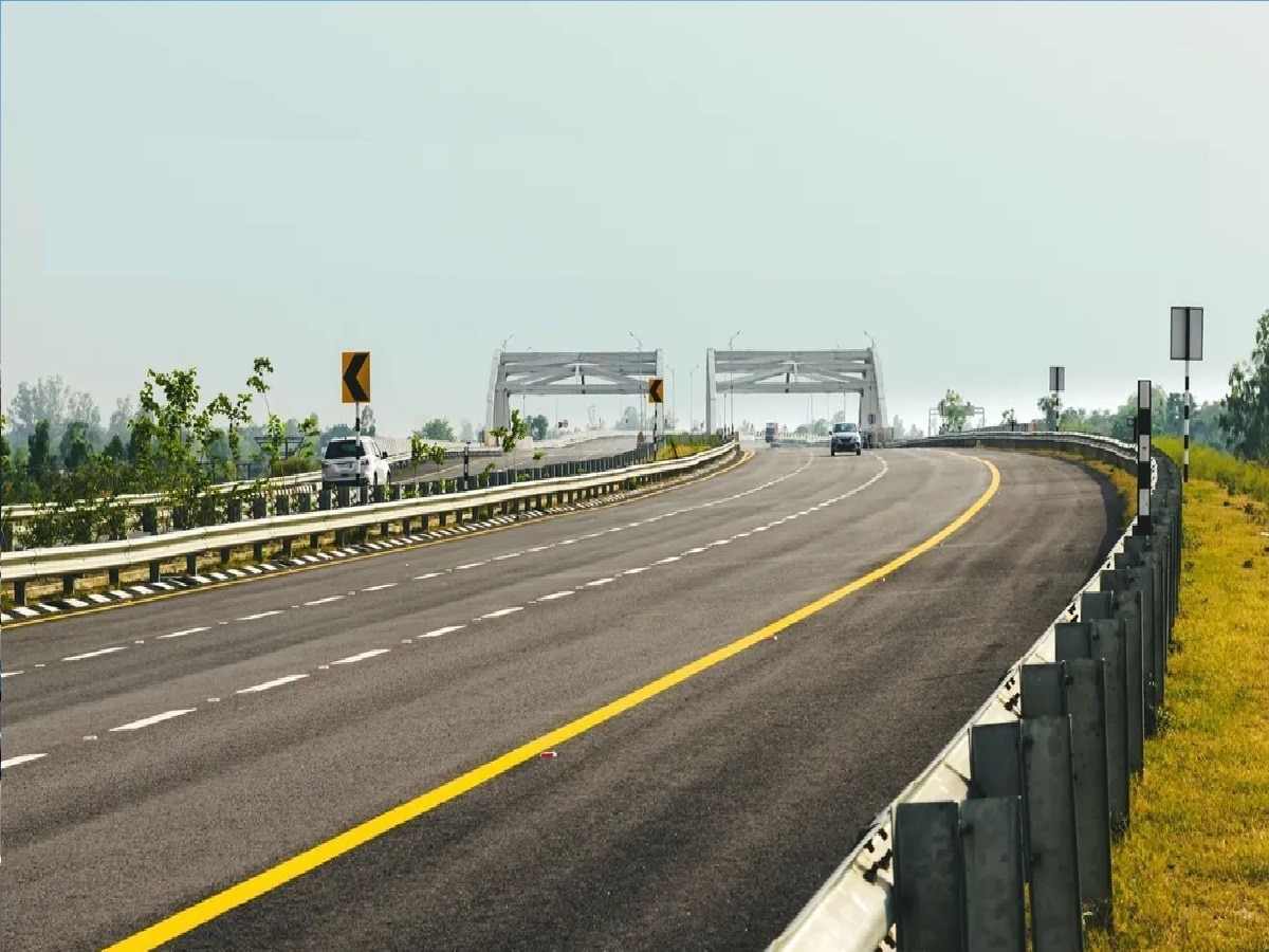 Where will the Expressway pass?