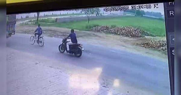 chain snatching in bulandshahr watch this viral video | Bulandshahr ...