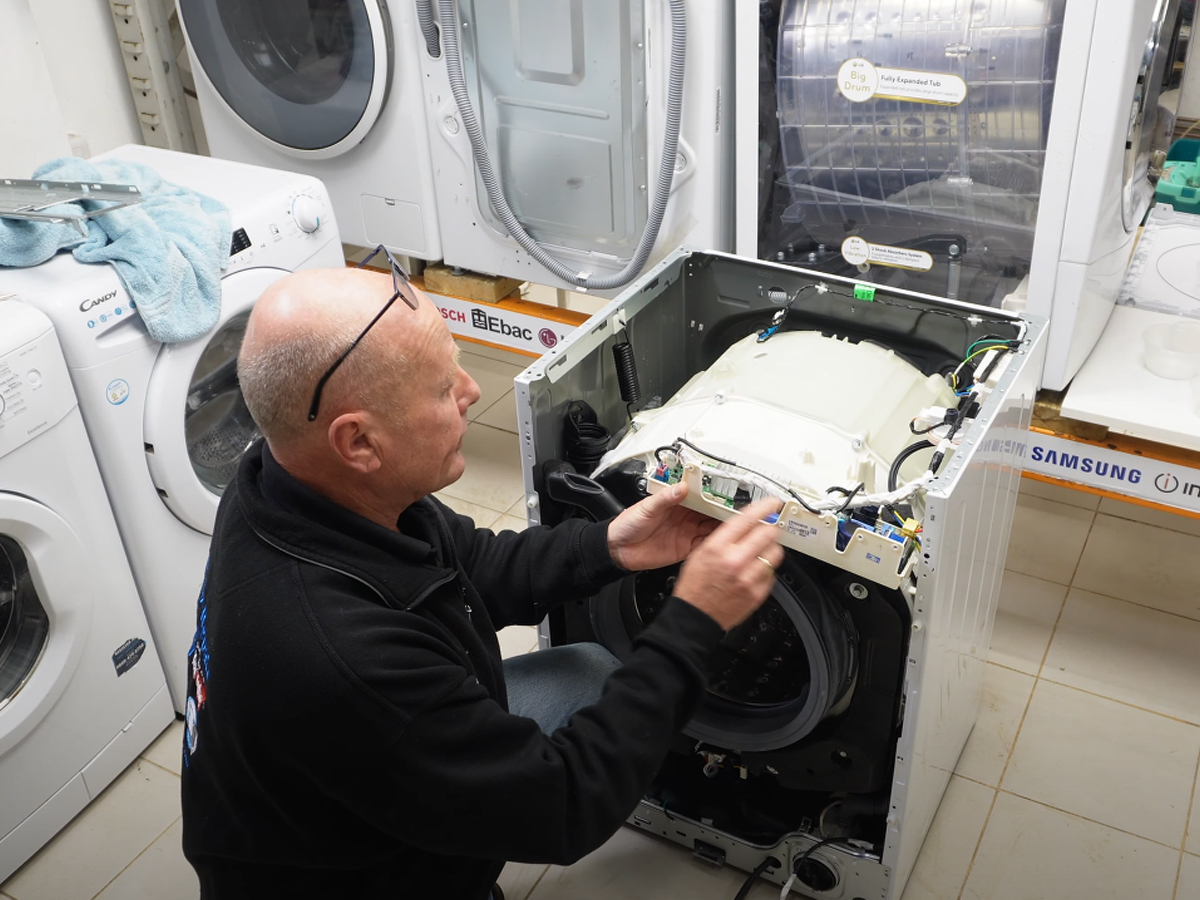 Washing machine Blast 5 Most Common Reason Of Machine Explode | बारिश ...