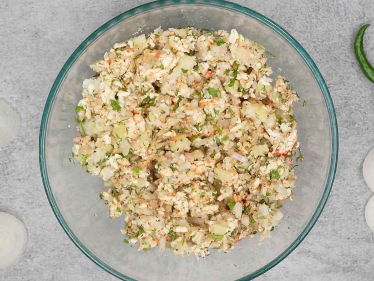 आलू पनीर स्टफिंग