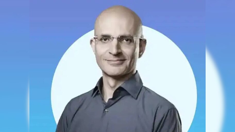 US की  दिग्गज कंपनी एप्पल ने भारतीय मुस्लिम सबीह खान को बनाया COO; UP से है खान का रिश्ता 