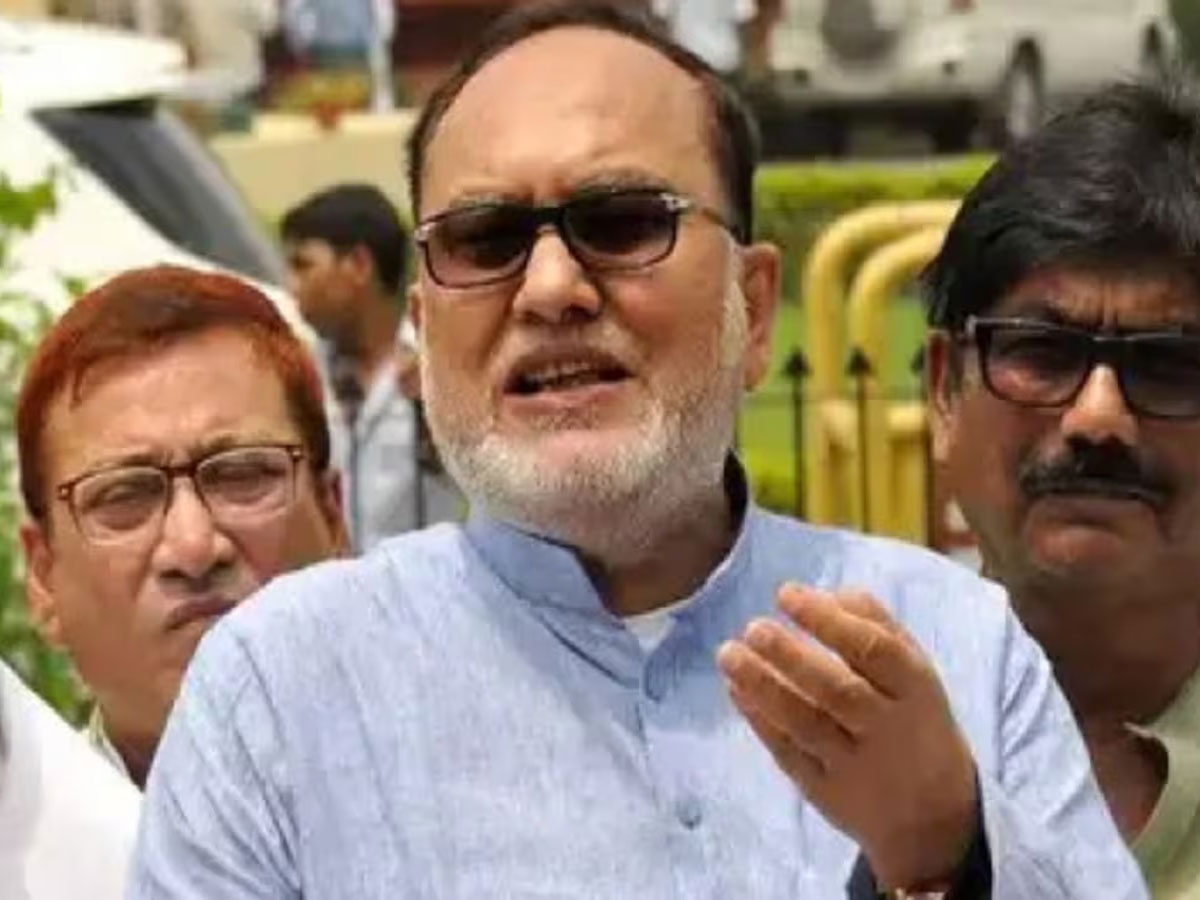 'बिहार में मुसलमानों के खिलाफ हो रही है बड़ी साजिश...', मुस्लिम नेता का बड़ा दावा 'बिहार में मुसलमानों के खिलाफ हो रही है बड़ी साजिश...', मुस्लिम नेता का बड़ा दावा