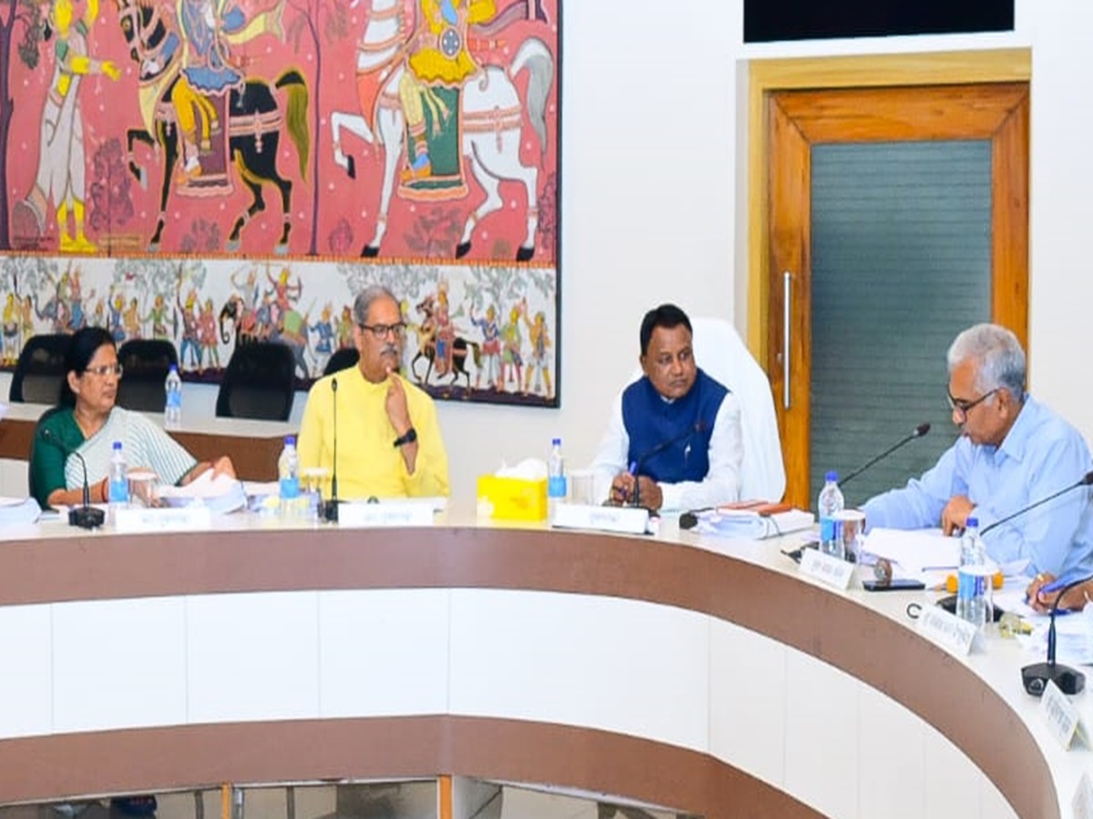 Odisha Govt: ମୁଖ୍ୟମନ୍ତ୍ରୀ କଲେ ବଡ଼ ଘୋଷଣା, ବର୍ତ୍ତମାନ ପଞ୍ଚାୟତ ପ୍ରତିନିଧିଙ୍କ ମୃତ୍ୟୁ ହେଲେ ମିଳିବ ୨ ଲକ୍ଷ ଟଙ୍କା Odisha Govt: ମୁଖ୍ୟମନ୍ତ୍ରୀ କଲେ ବଡ଼ ଘୋଷଣା, ବର୍ତ୍ତମାନ ପଞ୍ଚାୟତ ପ୍ରତିନିଧିଙ୍କ ମୃତ୍ୟୁ ହେଲେ ମିଳିବ ୨ ଲକ୍ଷ ଟଙ୍କା